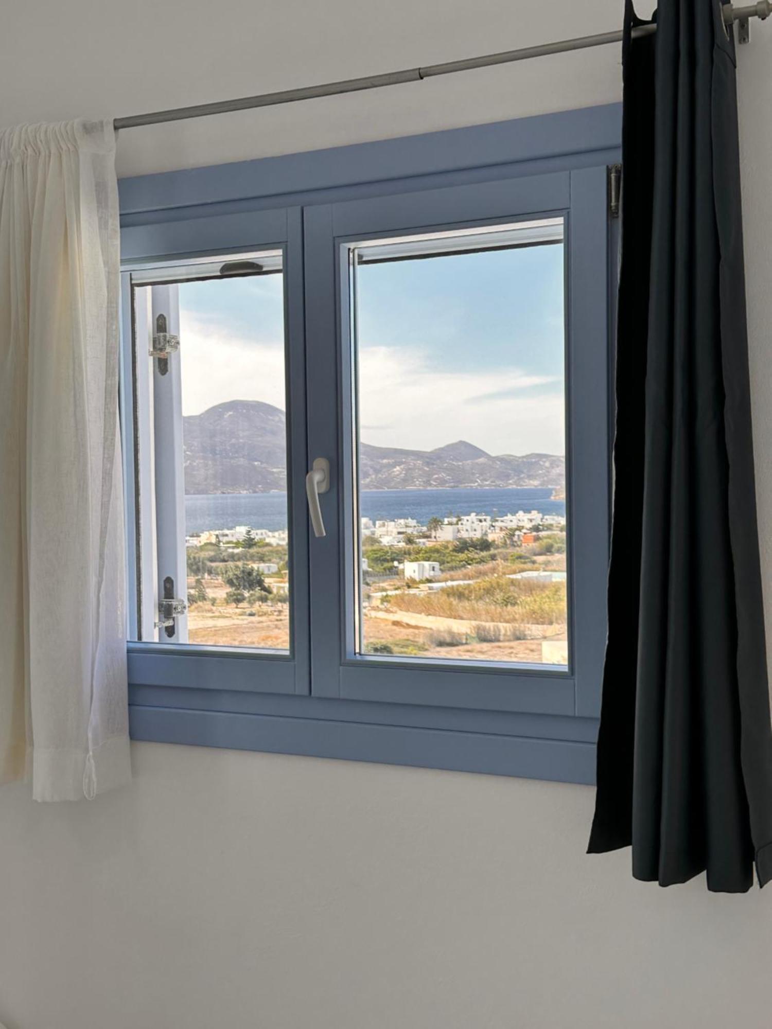 Blu Suites And Studios Адамас Экстерьер фото