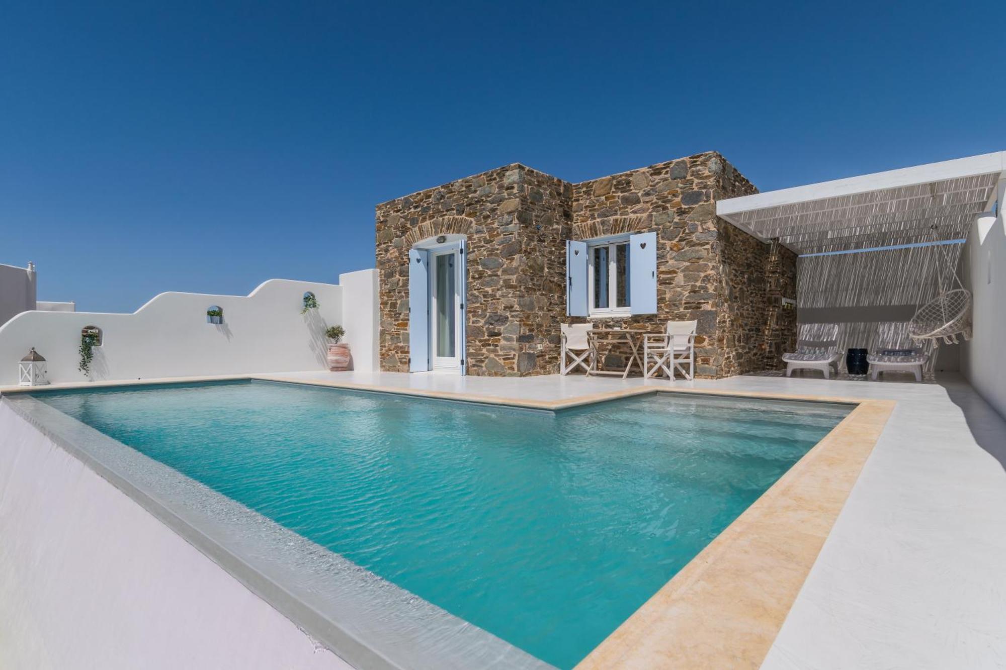 Blu Suites And Studios Адамас Экстерьер фото