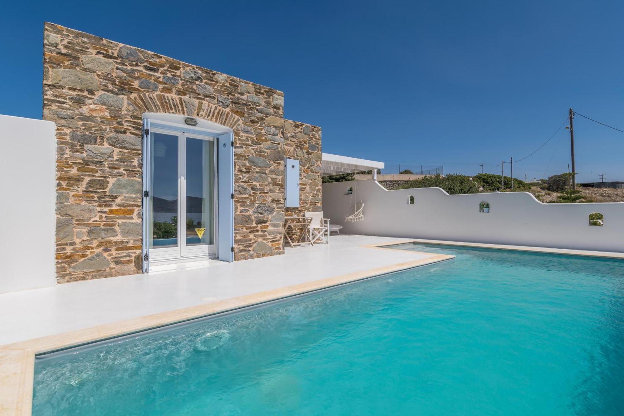 Blu Suites And Studios Адамас Экстерьер фото