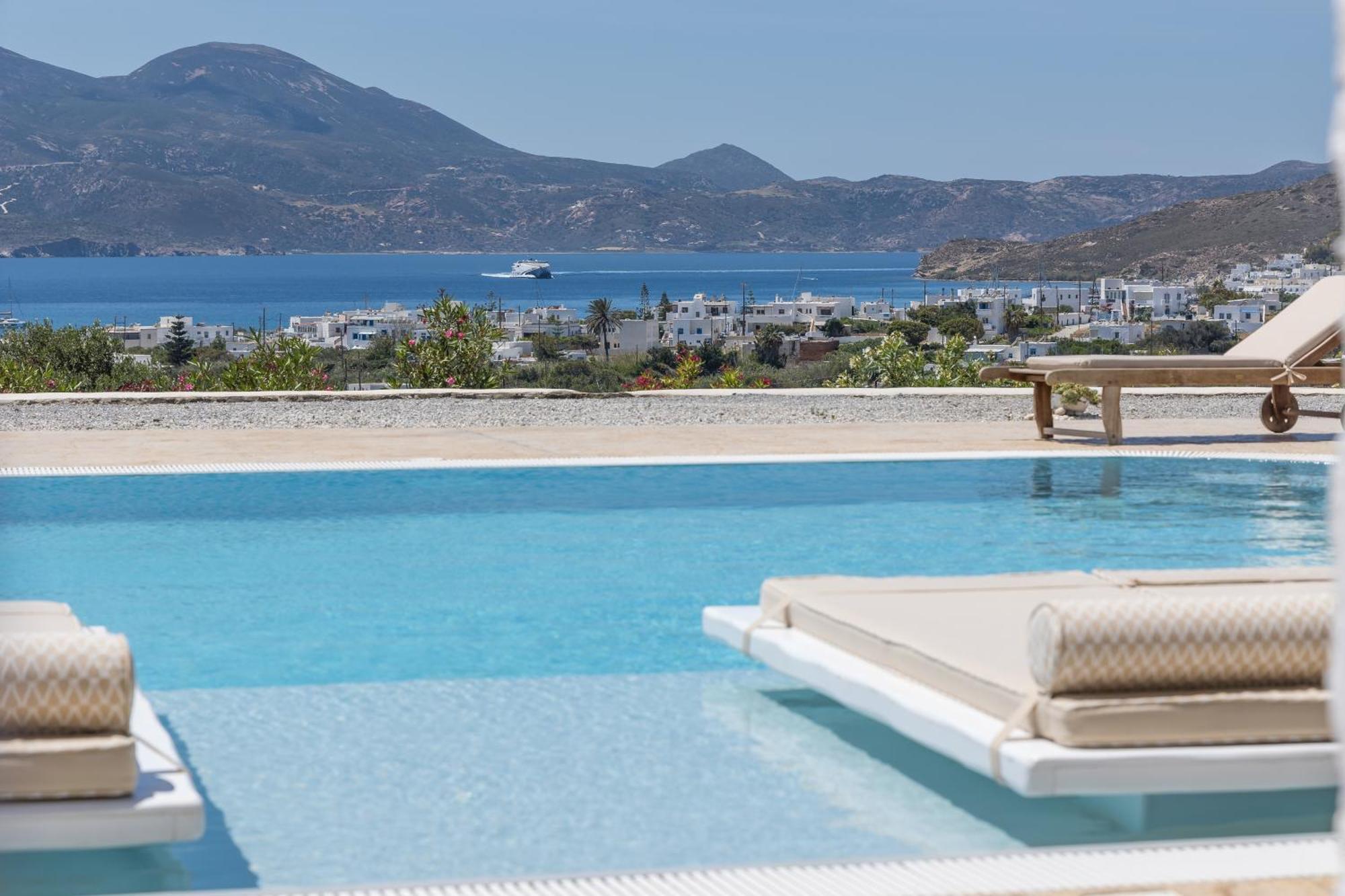 Blu Suites And Studios Адамас Экстерьер фото